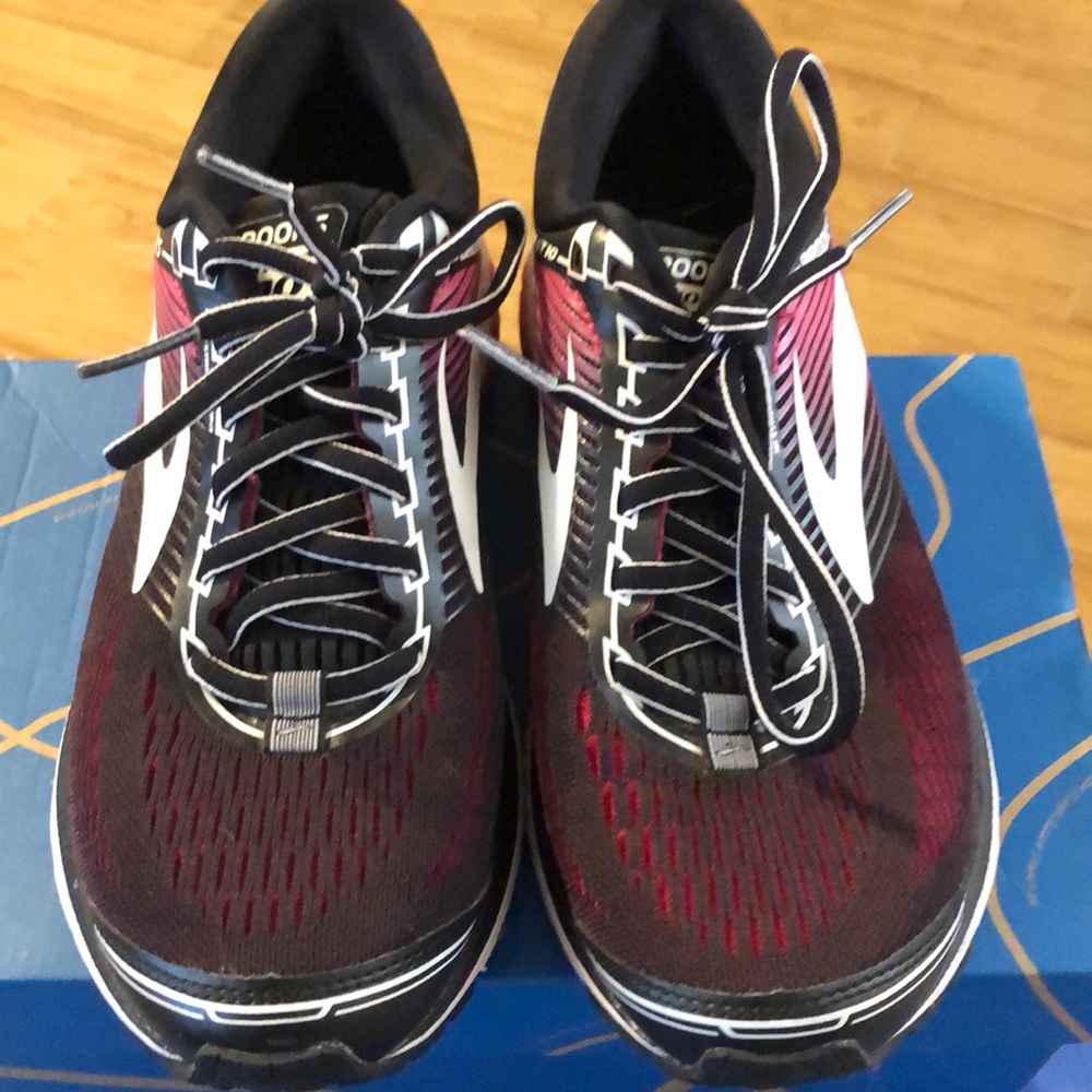 Brooks Ghost 10